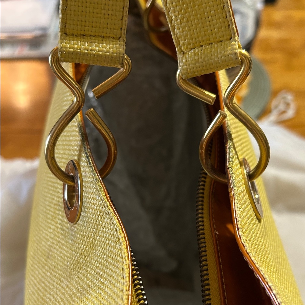 CELINE Large Raffia/Straw Tote - Picture 4 of 12